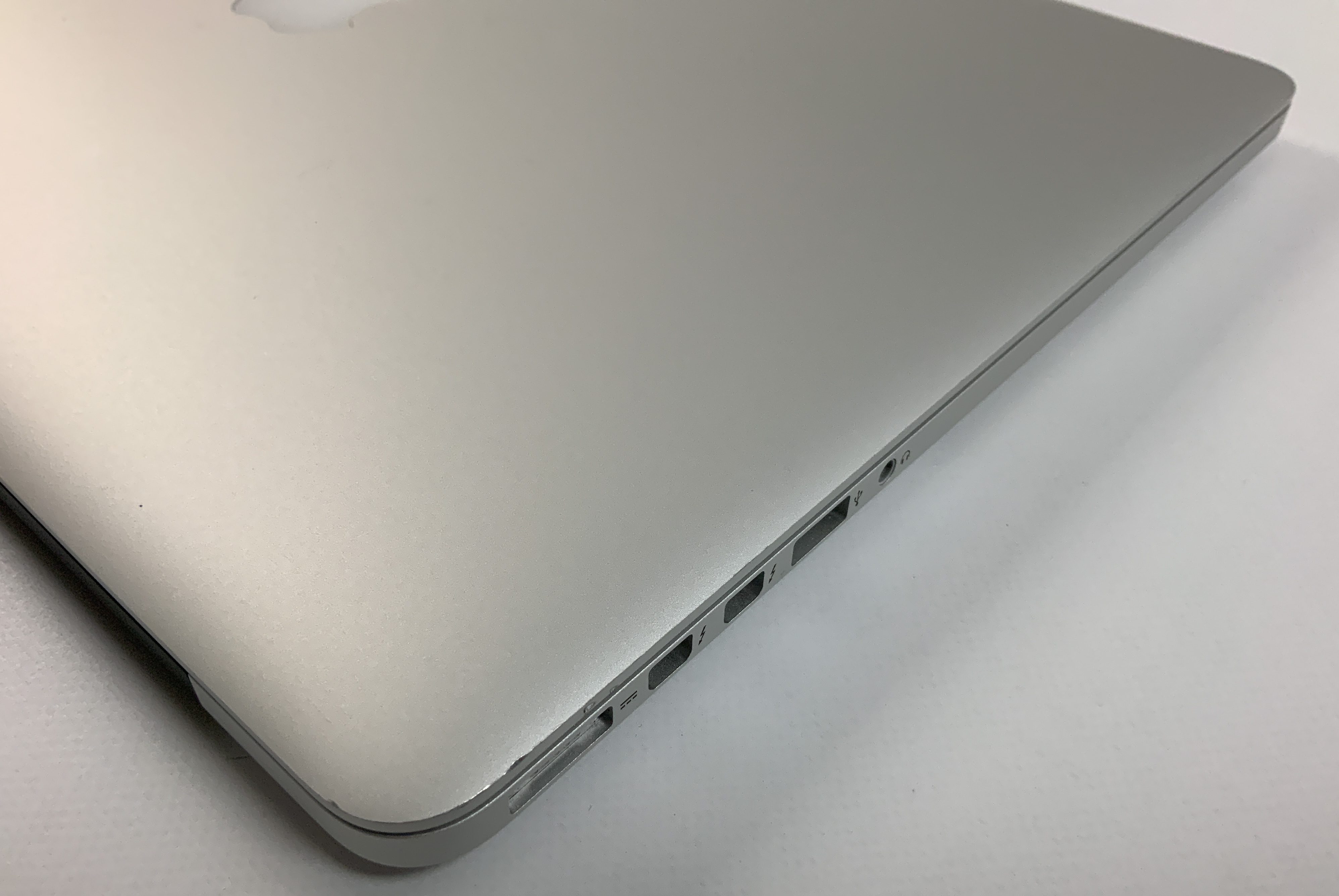 MacBook Pro Retina 15" Mid 2015 (Intel Quad-Core i7 2.2 GHz 16 GB RAM 256 GB SSD), Intel Quad-Core i7 2.2 GHz, 16 GB RAM, 256 GB SSD, bild 3